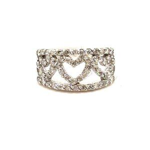 Gorgeous 10K Gold Trio Hearts Diamond Ring